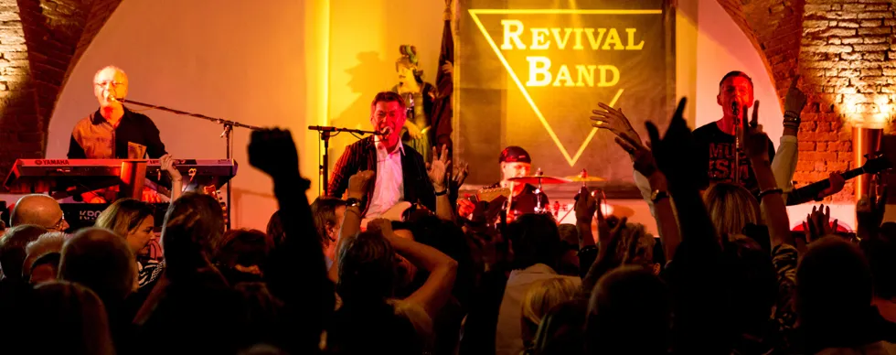 Die Revival Band live auf der Bühne
